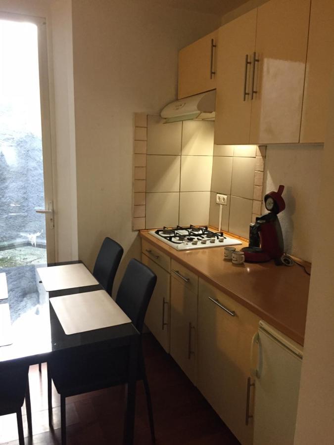 Victor Hugo Confort Et Sa Pizza Offerte Aurillac Eksteriør bilde
